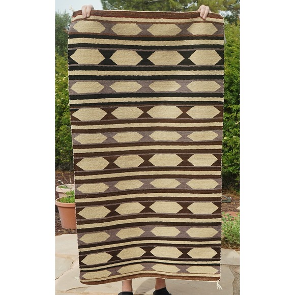 Vintage Navajo Native American Indian Geometric Pattern Rug - 32" x 57" - Picture 8 of 15